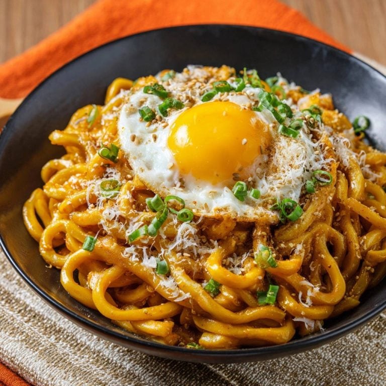 Creamy Udon Noodles with Fried Egg: The Perfect Cling