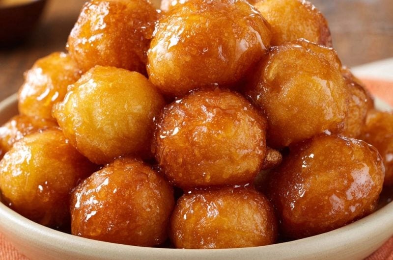 Sweet Golden Syrup Puffs