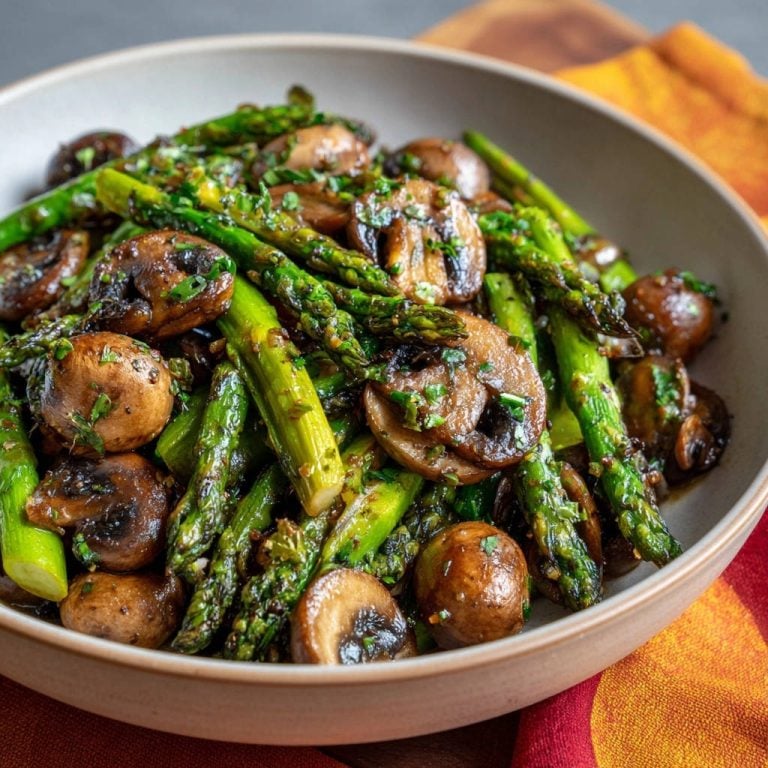Golden Garlic Asparagus & Mushrooms: Crispy Perfection!